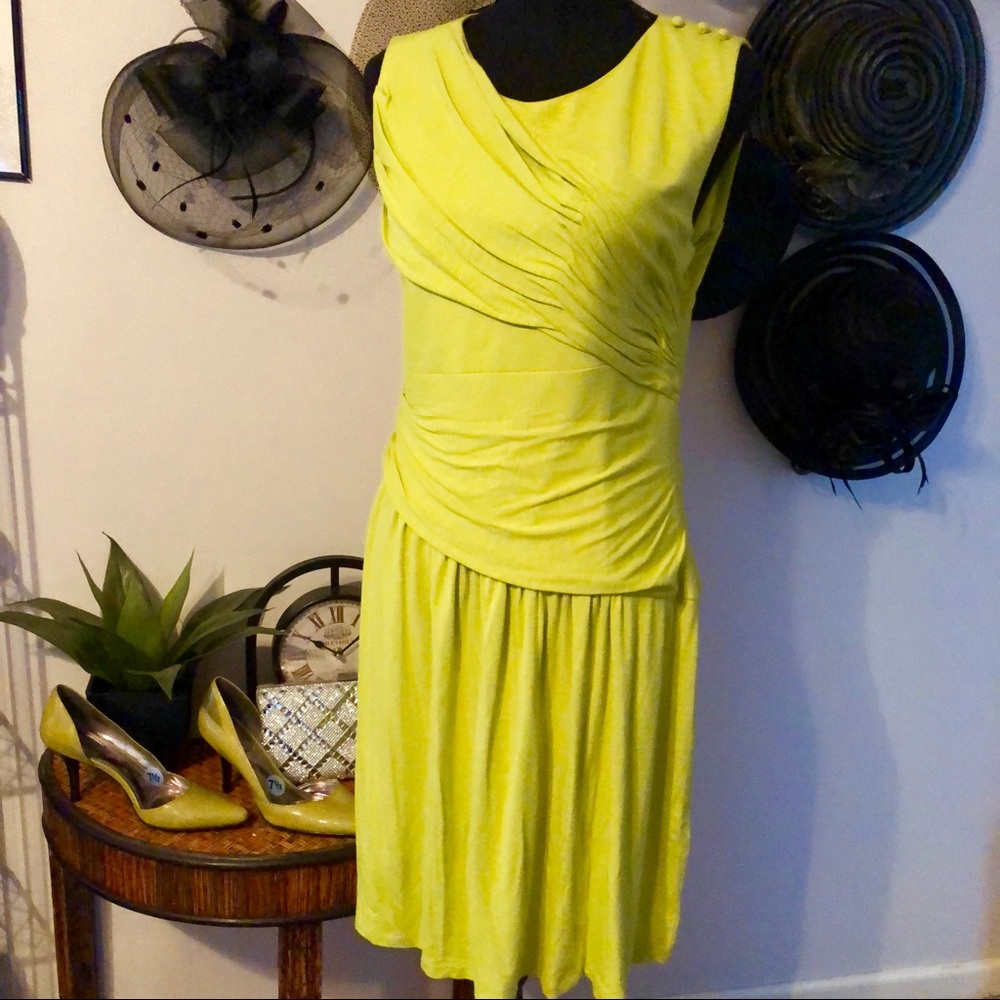 *Vince Camuto Dress